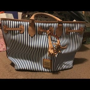 Dooney and Bourke purse